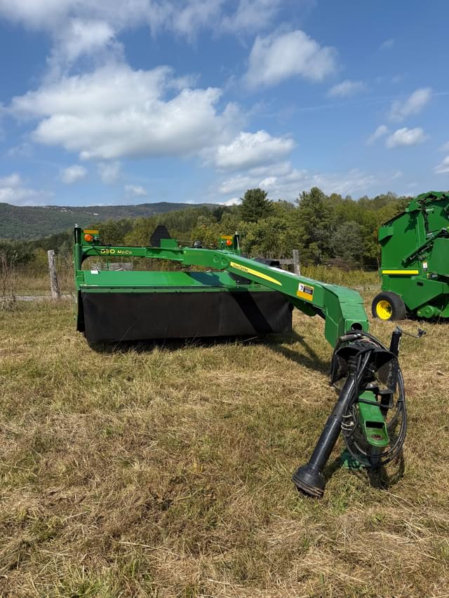 Image of John Deere 630 equipment image 1