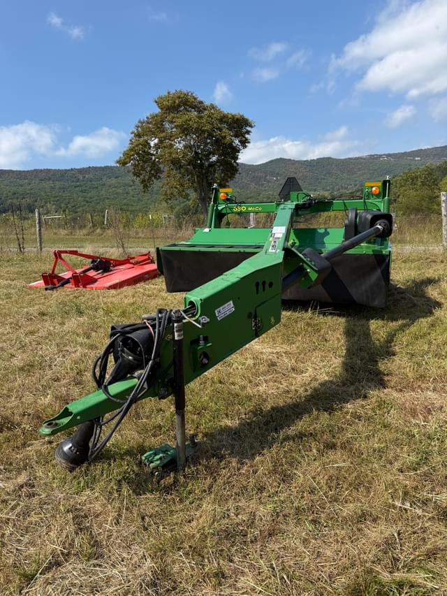 Image of John Deere 630 equipment image 2
