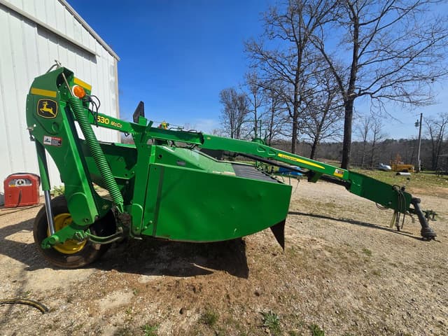 Image of John Deere 630 equipment image 4