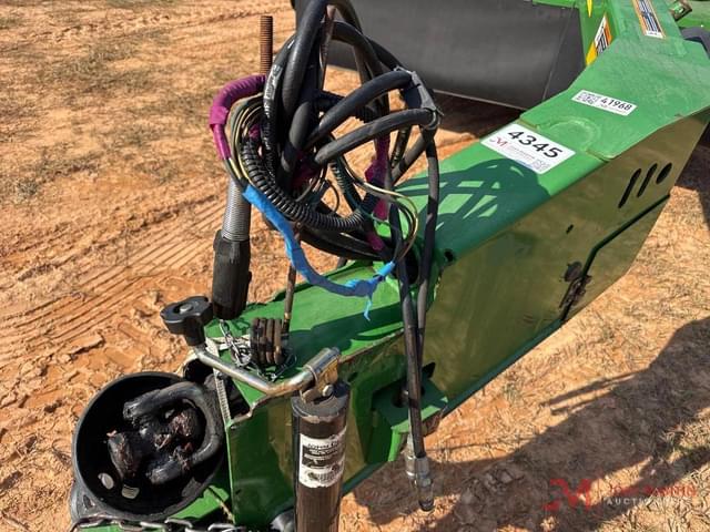 Image of John Deere 630 equipment image 4