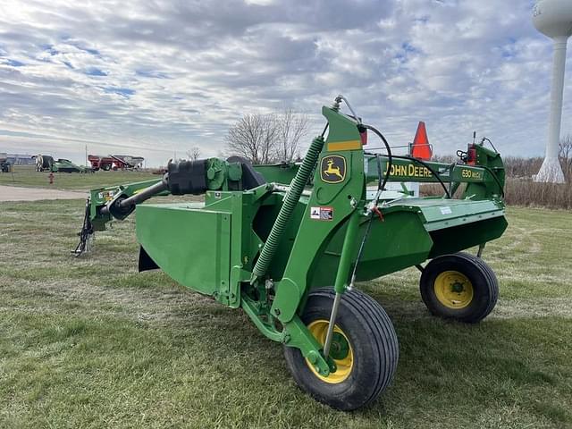 Image of John Deere 630 equipment image 2