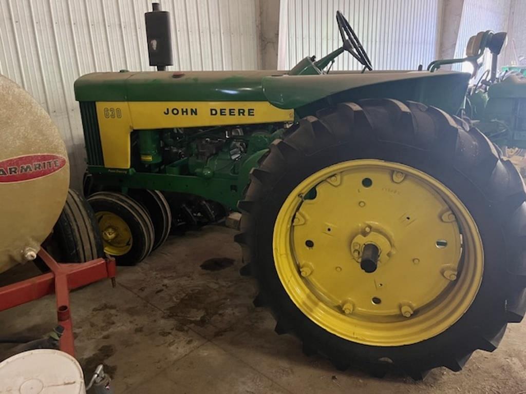 Image of John Deere 630 Image 0