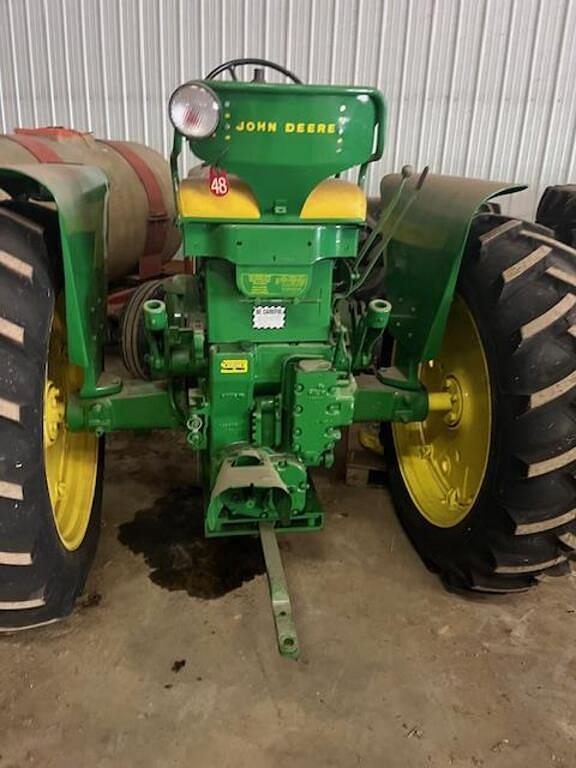Image of John Deere 630 Image 1