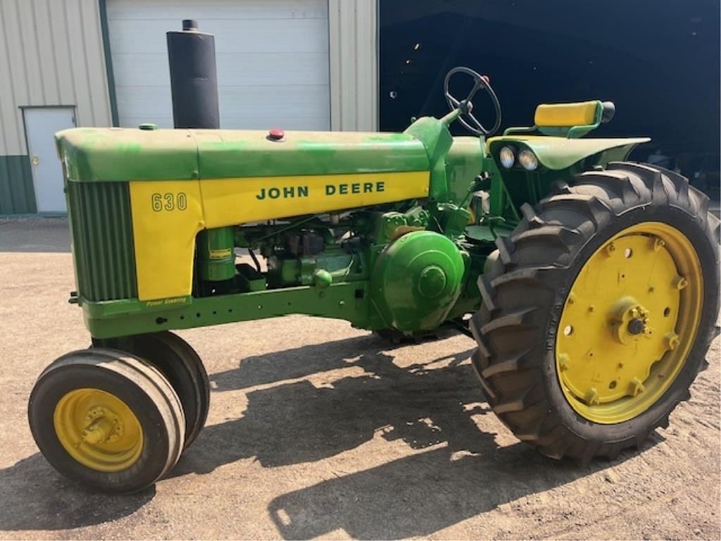 Image of John Deere 630 Image 1