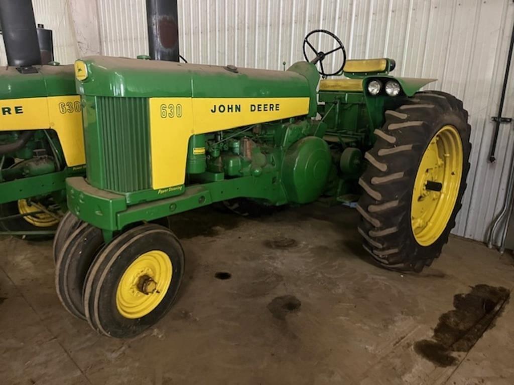 Image of John Deere 630 Primary image