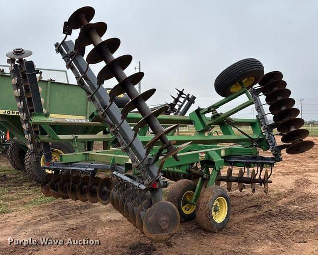 Image of John Deere 630 equipment image 4