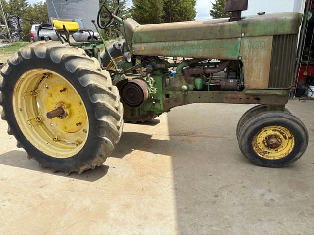 Image of John Deere 630 equipment image 2