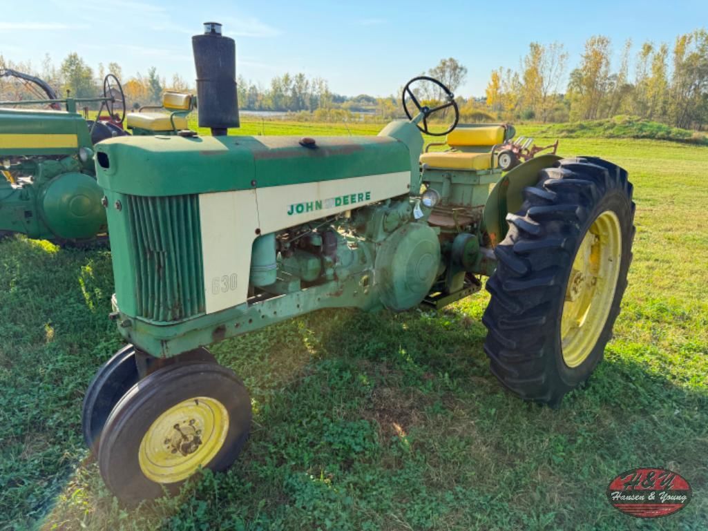John Deere 630 Equipment Image0