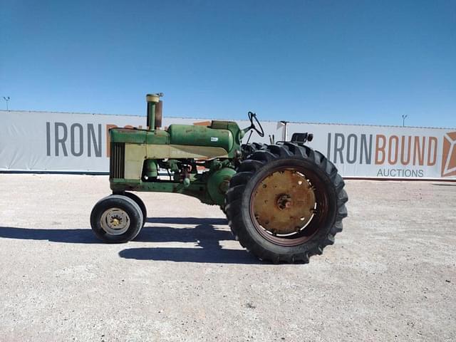 Image of John Deere 630 equipment image 1