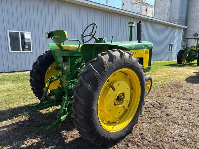 Image of John Deere 630 equipment image 3