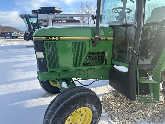 Image of John Deere 6300 equipment image 4