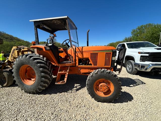 Image of John Deere 6300 equipment image 1