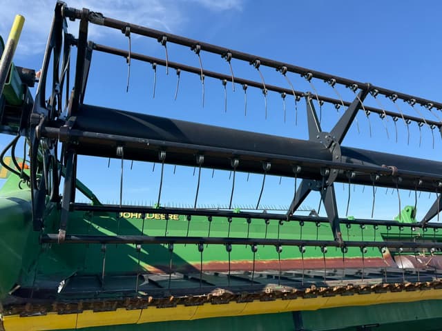 Image of John Deere 630D equipment image 4