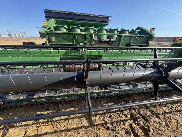 Image of John Deere 630D equipment image 3