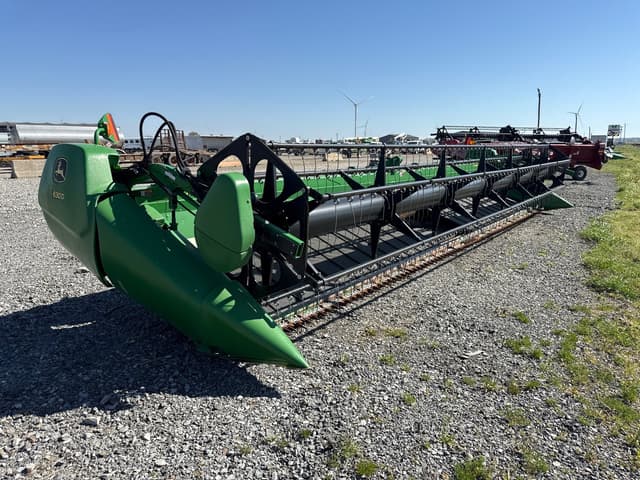 Image of John Deere 630D equipment image 2