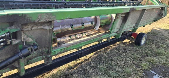 Image of John Deere 630F equipment image 2