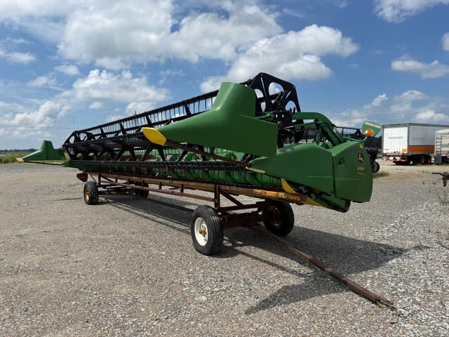 Image of John Deere 630F equipment image 1