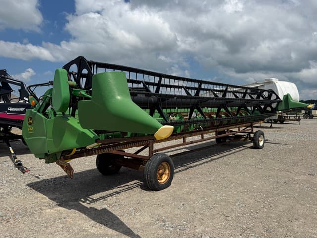 Image of John Deere 630F equipment image 2