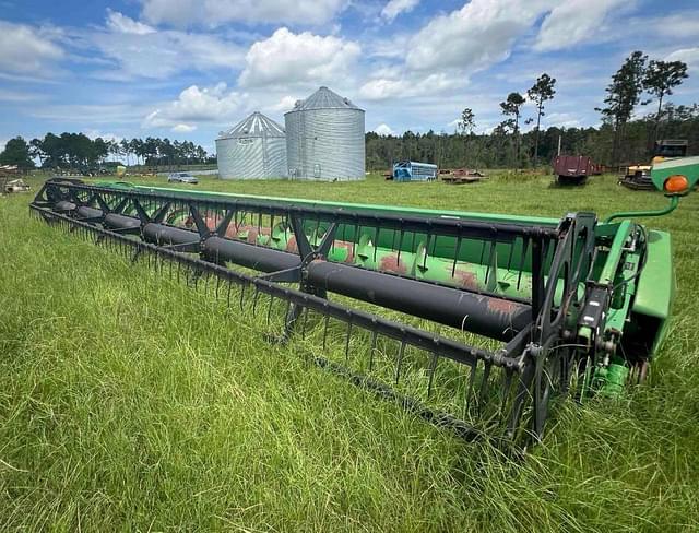 Image of John Deere 630F equipment image 2