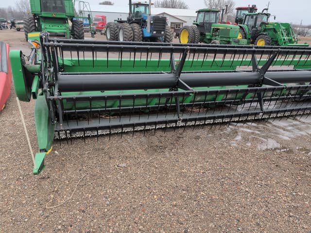 Image of John Deere 630F equipment image 3