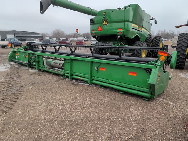 Image of John Deere 630F equipment image 1