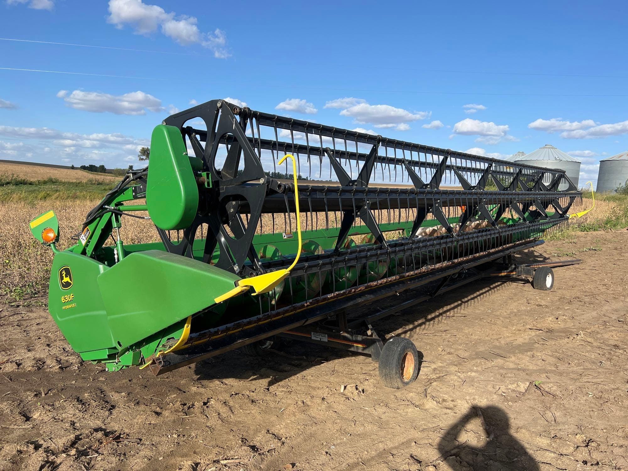 Main image John Deere 630F