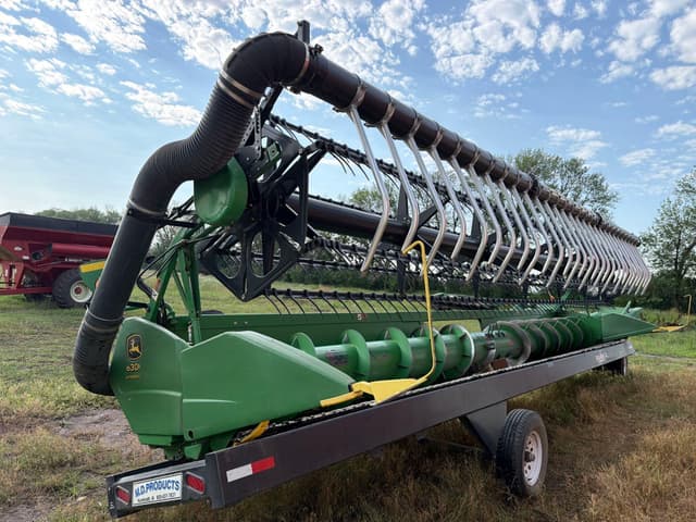 Image of John Deere 630F equipment image 3