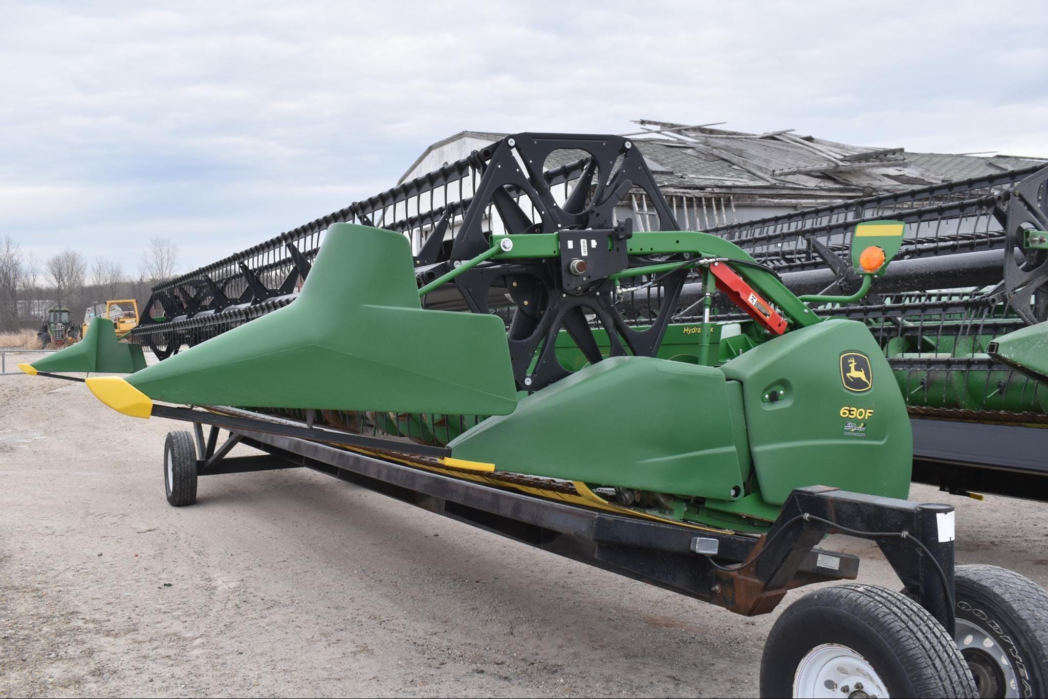 Main image John Deere 630F