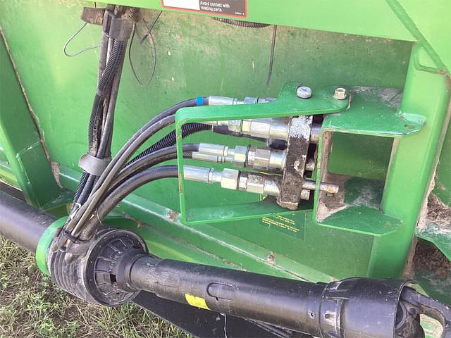 Image of John Deere 630F equipment image 4