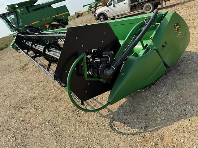 Image of John Deere 630F equipment image 1