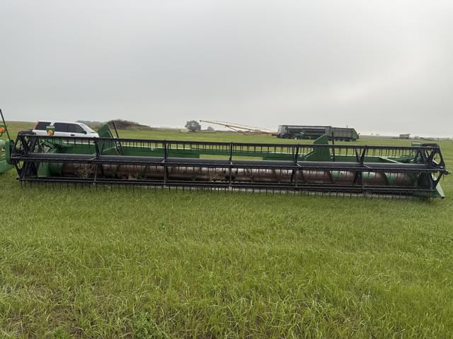 Image of John Deere 630F equipment image 2