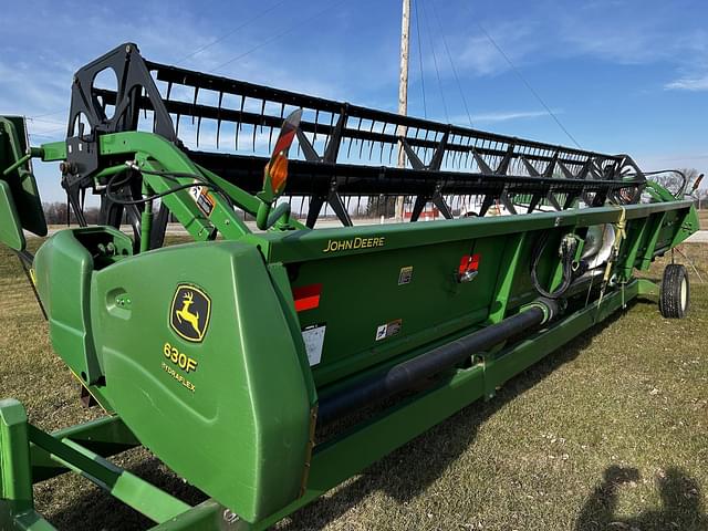 Image of John Deere 630F equipment image 3