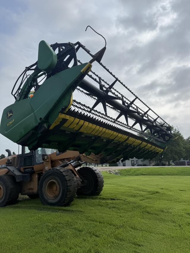 Image of John Deere 630F equipment image 2