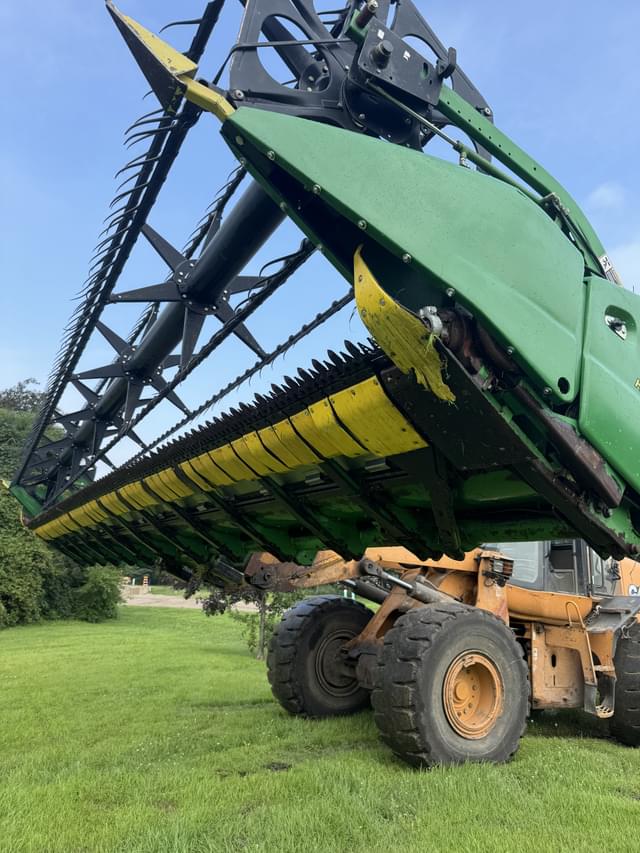 Image of John Deere 630F equipment image 1