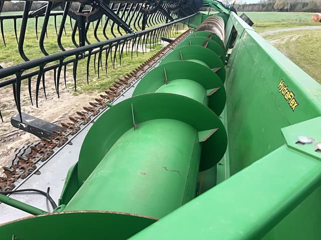 Image of John Deere 630F equipment image 3