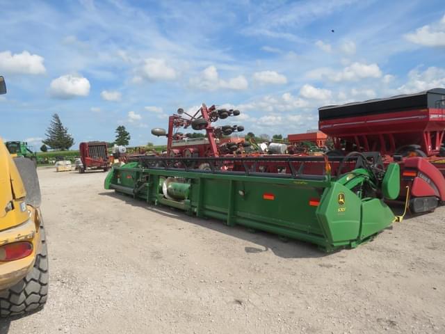 Image of John Deere 630F equipment image 1