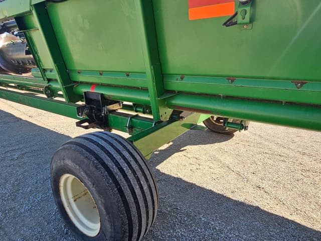 Image of John Deere 630F equipment image 4