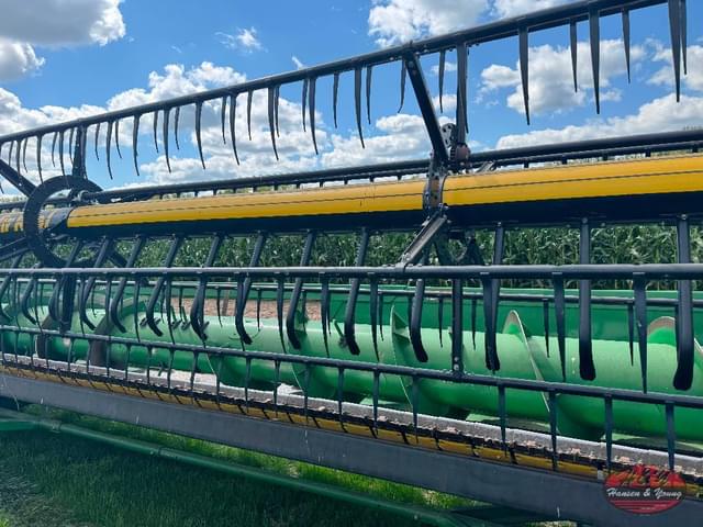 Image of John Deere 630F equipment image 4