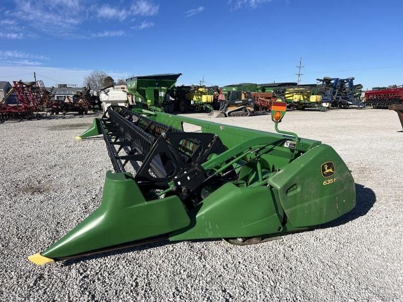 Main image John Deere 630F