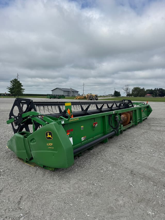 Image of John Deere 630F equipment image 2