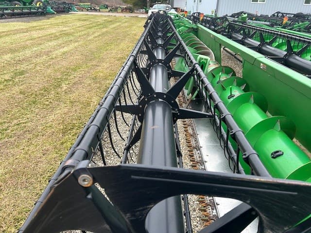 Image of John Deere 630F equipment image 1