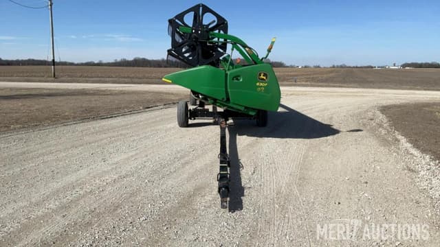 Image of John Deere 630F equipment image 2