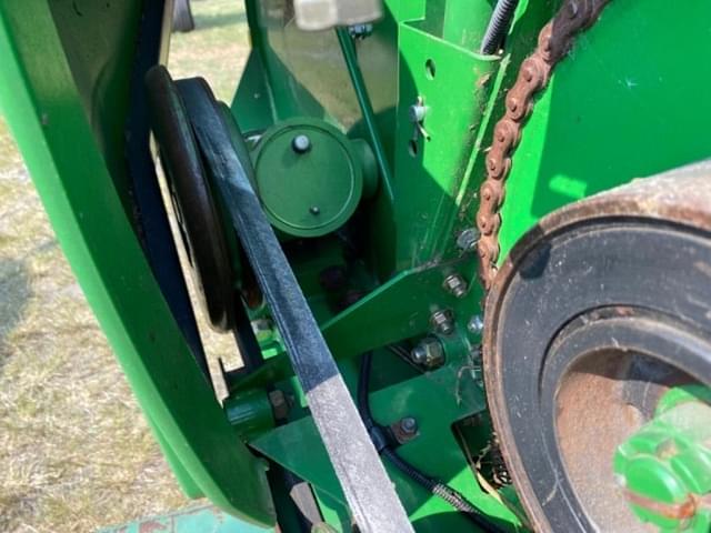 Image of John Deere 630F equipment image 4