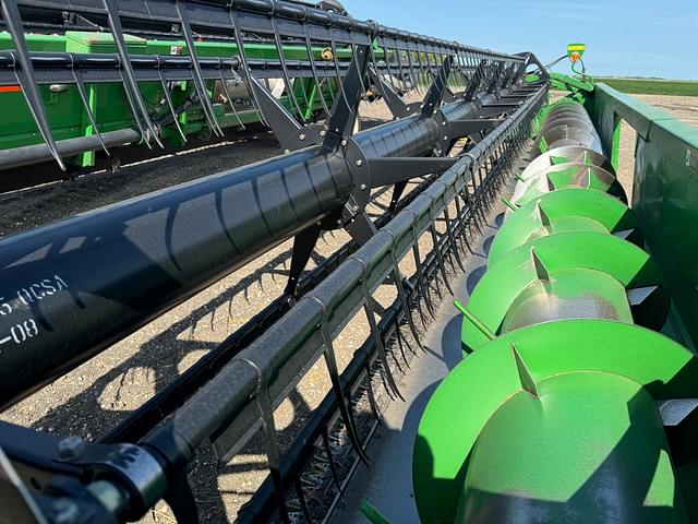 Image of John Deere 630F equipment image 3