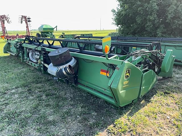 Image of John Deere 630F equipment image 1