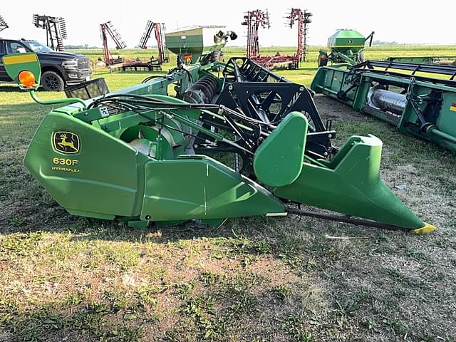 Image of John Deere 630F equipment image 2