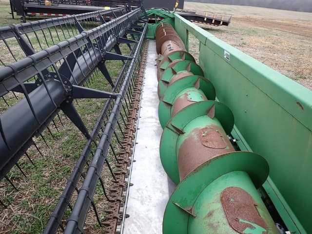 Image of John Deere 630F equipment image 2