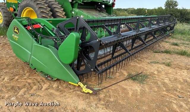 Image of John Deere 630F equipment image 2