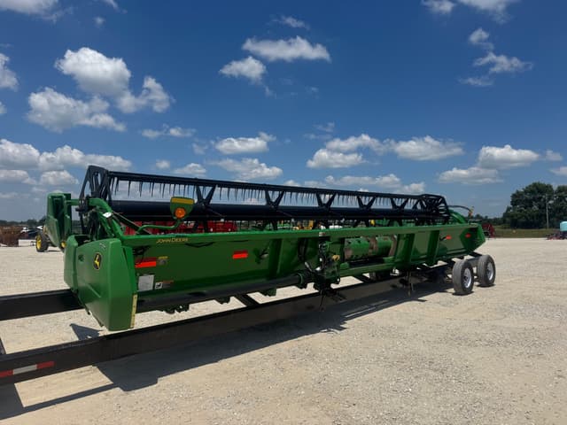 Image of John Deere 630F equipment image 3