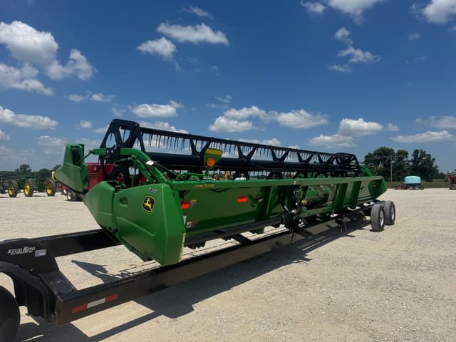 Image of John Deere 630F equipment image 2